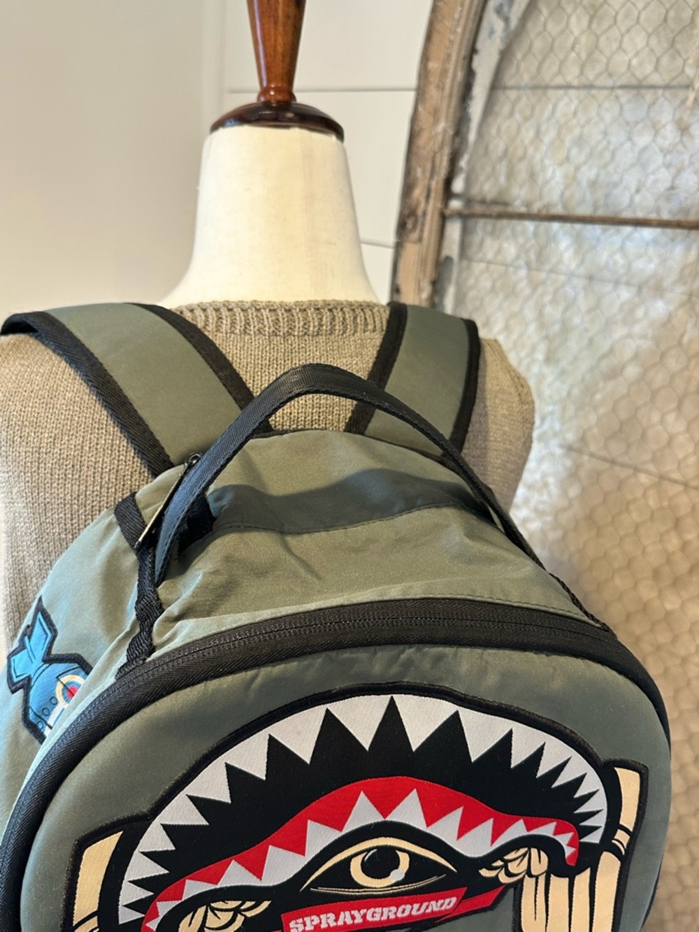 Sprayground Backpack Camo Green Army Patches - Limited Edition 2016 B874 - Picture 12 of 16
